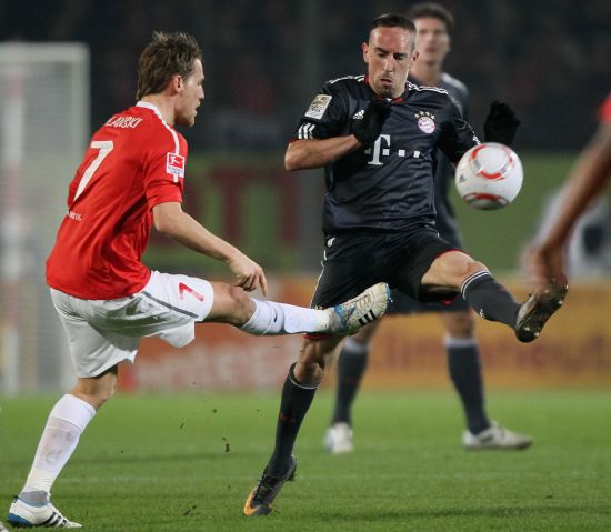 让他成为深 让他成为深